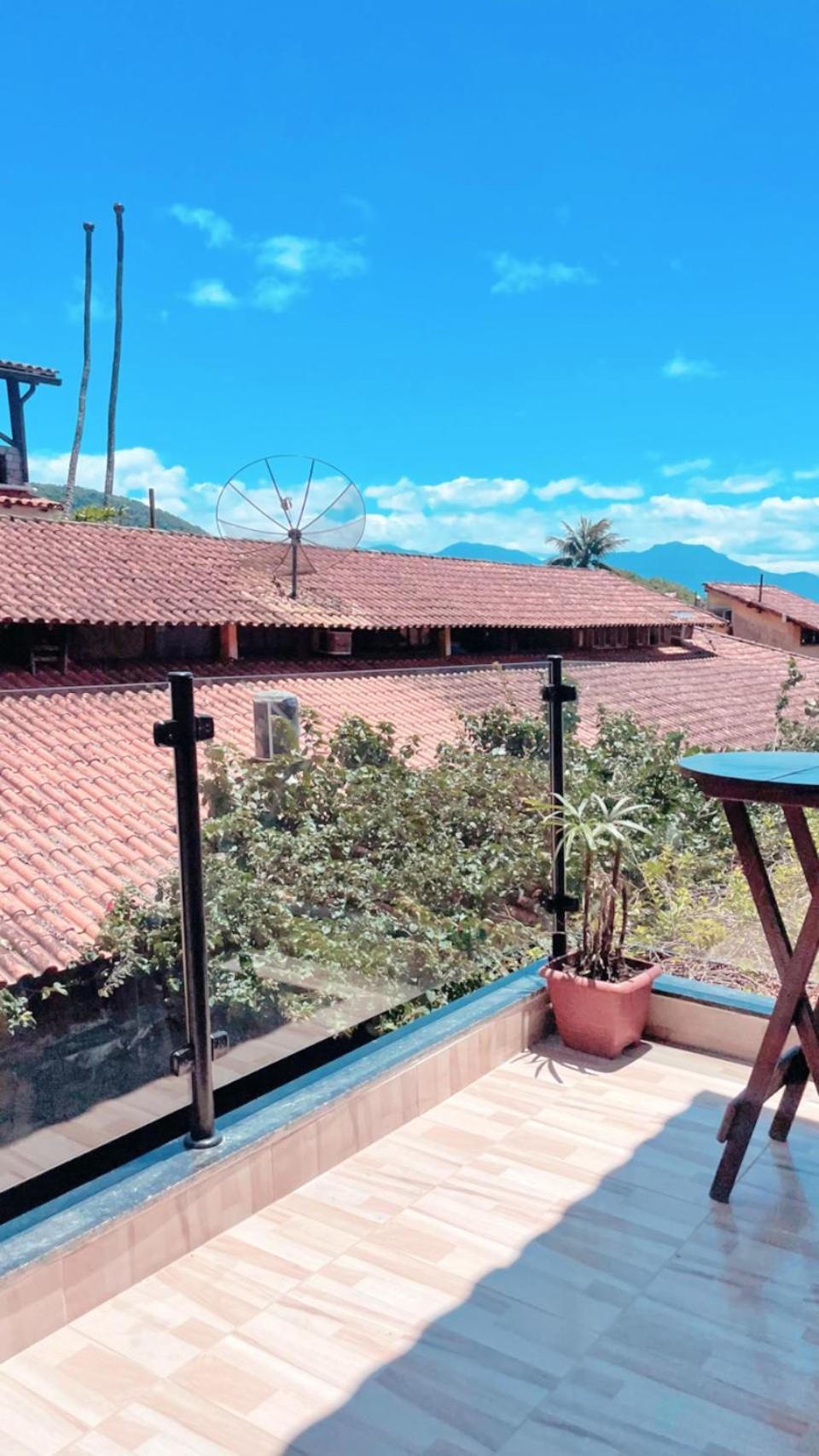 Buganvile Hostel Vila do Abraao Exterior photo
